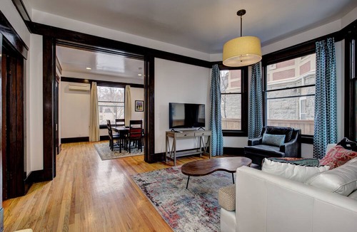 North End Apartment | Boise-Downtown-historical-unique Arthouse 2