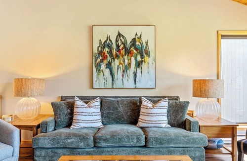 Big Sky Meadow Village Condo | Lone Peak Lookout l Big Sky Golf Course