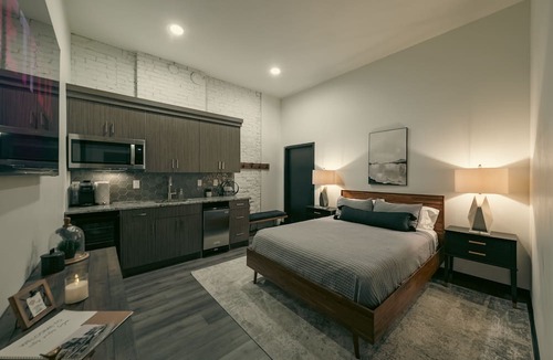 Logan Apartment | Above Starbucks in Downtown Logan ~ Fast Wifi ~ Free Netflix