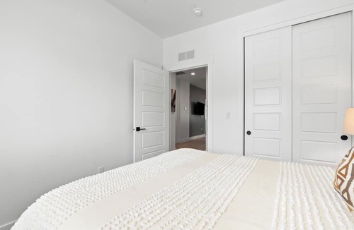 Boise Condo | The *Minimalist's Escape* near Greenbelt & Winery with HOT TUB!