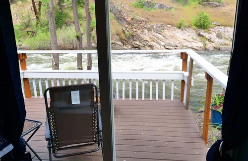 New Meadows Cabin | "The Riverview" - Cabin 5