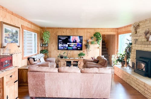 Irwin Cabin | Private 7acre Lake View Home 45 mins to Jackson Hole