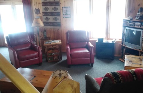 Lead House | Mountain getaway. Located on 7 acres at 6,500 foot elevation. Elk, deer, Turkey