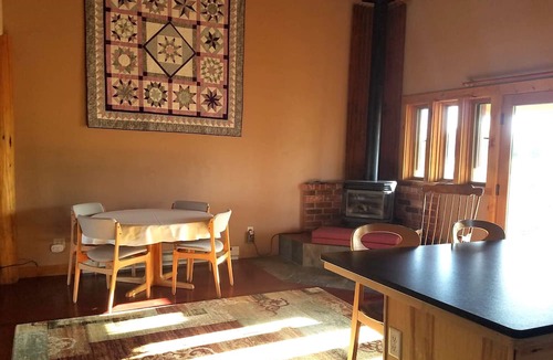 Driggs House | Charming Deluxe Mountain Cabin. Ski/Summer Adventures! 7 mi. to Grand Targhee!