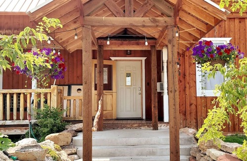 Bloomington House | Huge Home near Bear Lake with Hot Tub - Sleeps 24