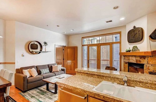 Downtown Park City Condo | Ski-in/Ski-out Condo next to the Town Lift