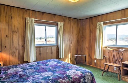 New Meadows House | Cozy McCall Area Home w/360 Degree Mountain Views