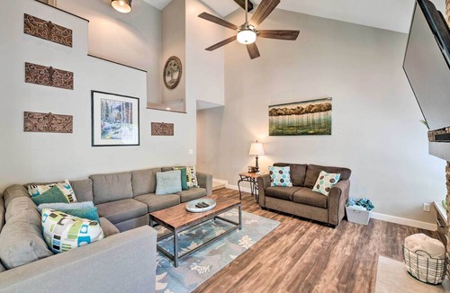 Cottonwood Heights House | 'Wasatch Basecamp' w/Hot Tub: Hike & Explore!