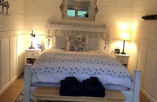 Red Lodge House | It's summer in Montana! Farmhouse Style Home and Bunk House