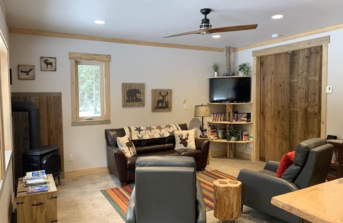 Essex Cabin | Stunning Cabin Bordering Glacier National Park/Flathead River on 9 Acres!