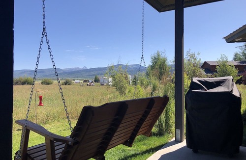 Victor House | Your Basecamp In the Tetons.