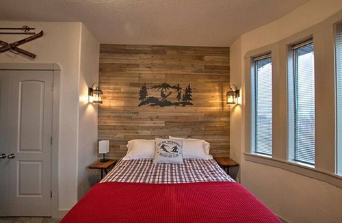 Garden City House | Family Time Lodge: Indoor Playland, Theater Room, Game Room, 10 Master Suites