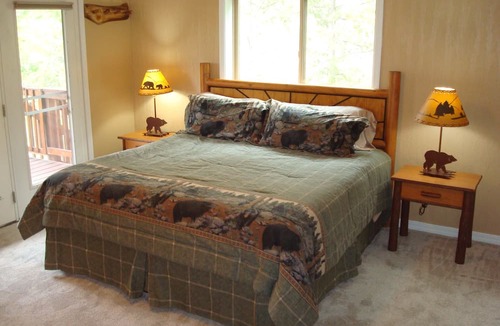Island Park House | Mountain Views! - Near Yellowstone! - 7bdrm/4bath Home - Smart TV