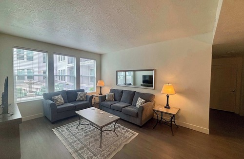 Downtown Salt Lake City Condo | Upscale Condo at the Center of It All