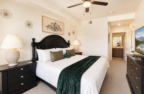 Downtown Salt Lake City Condo | Skyhouse by Stylish Stays