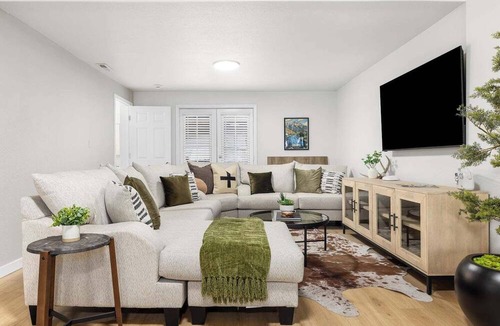 Boise Bench House | 6 BR Game Home W/Poker and Pool Tables