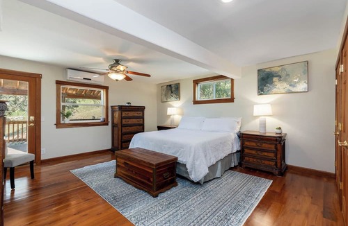 Kettle Falls House | Beautiful 5-bedroom log home with spacious rooms and rustic charm.