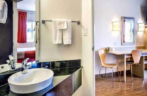 Grant Creek Apartment | 1 Queen Bed|NS|Mini Fridge