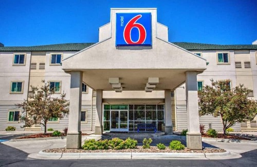 Grant Creek Apartment | 1 Queen Bed|Mobil Acces Tub|NS Minifridg
