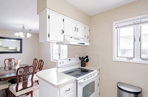 Rexburg House | Spacious family-friendly 3-bedroom townhome in heart of Rexburg