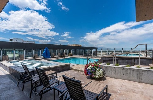 Rio Grande Apartment | Premium SLC Luxury- Penthouse VIEWS+ Top Amenities