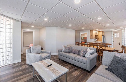 Pocatello Apartment | Pocatello: 2 bed 2 bath with hottub