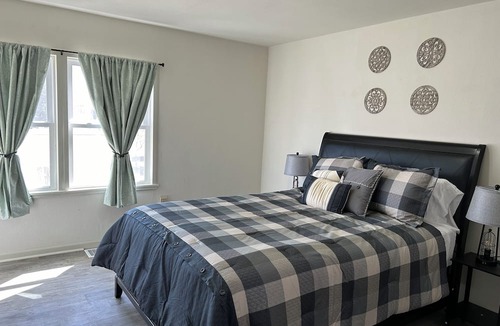 Thermopolis House | A newly renovated home full of fun games for the entire family to enjoy.