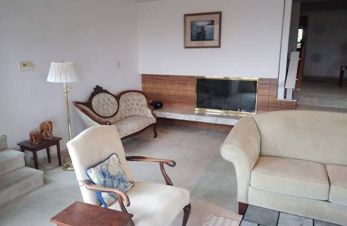 Edgemoor House | House with great view near Fairhaven Bellingham
