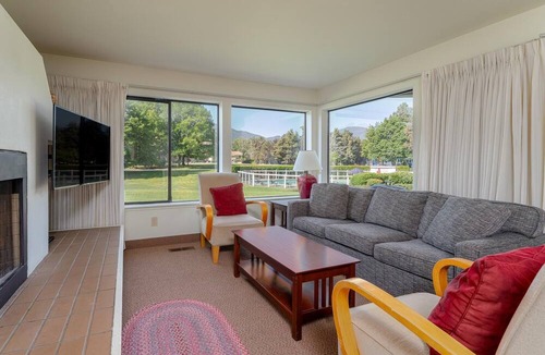 Wapato Point Condo | Wapato Point Condo on Lake Chelan, Resort Amenities! 2Bed/2Bath, Upper Floor