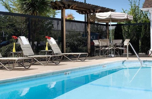 Renton Hotel | Seattle Family Adventures: 3 Studios - Free Airport Shuttle to SEA, Pet-Friendly