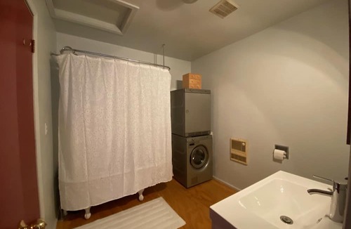 White Salmon Cabin | Cozy cabin with 1 bedroom and WiFi, AC in enjoyable White Salmon