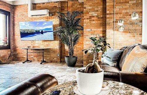 Idaho Falls Apartment | Private North Penthouse w/Arcade Games,Tanning&Redlight Beds