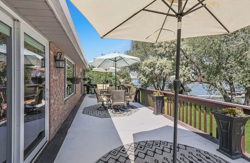 Burley House | Riverfront Retreat in Burley, ID – Walkout Basement, Dock & Peaceful Views