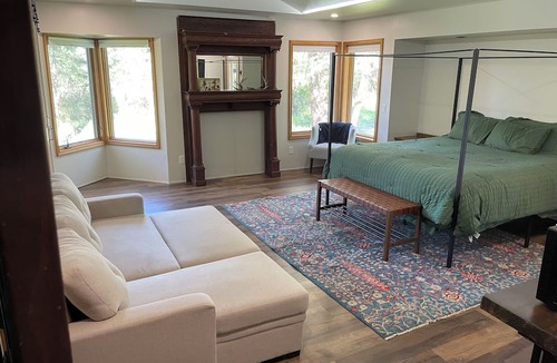 Frenchtown House | Relax and unwind while taking in nature on 5 acres in the pines with creeks!