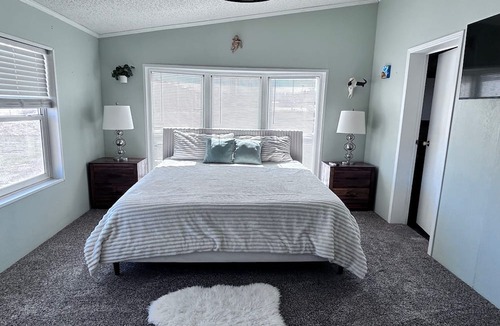 Thermopolis House | Family-Friendly Home Near Yellowstone w/Yard, BBQ & Outdoor Adventures
