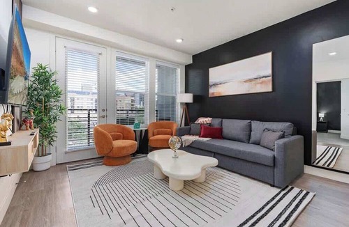 Downtown Salt Lake City Apartment | Stylish 1BR w Prkng, Near Temple Sq & Delta Center