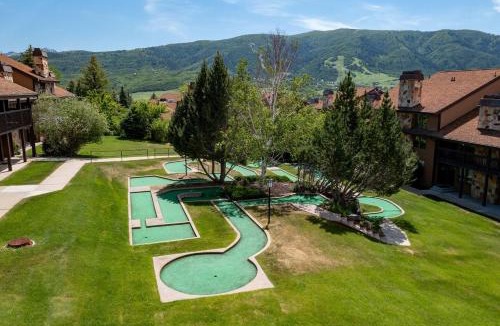 Wolf Creek Apartment | WL211 Hale Aloha Hot Tub Gym