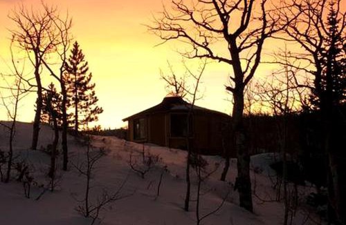 Walden House | Small Cabin in Colorado for a Weekend Getaway from Denver