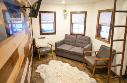 Victor House | Teton Tiny Home | Jackson, Targhee, Yellowstone