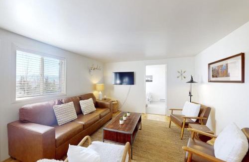 Teton Village Apartment | Tensleep B11