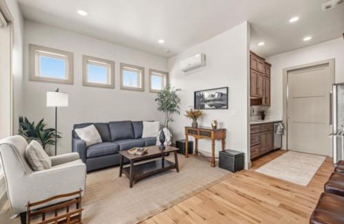 St. Anthony Apartment | Henrys Fork Suites Suite 2