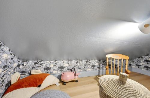 Park City Ski Chalet | Modern Mountain-Chic Condo-Ski, Golf, Bike, Hike!