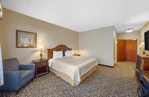 Frontier Hotel | Best Western PLUS Fossil Country Inn & Suites