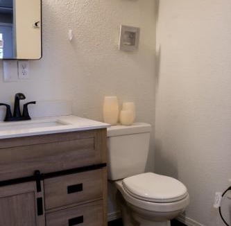 Meridian House | Best Deal in a peaceful neighborhood
