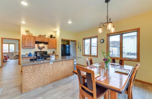 Ten Sleep House | Spacious Home 10 Minutes to Ten Sleep Canyon!