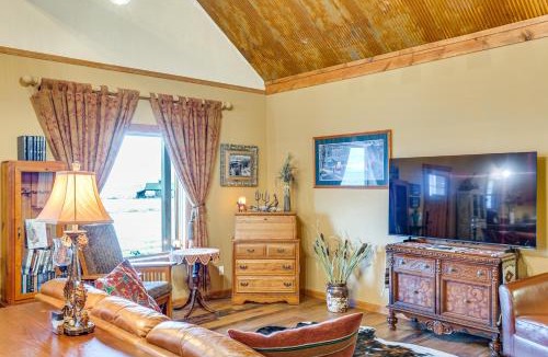 Shining Mountains House | Ennis Home: Try the Yellowstone Lifestyle!