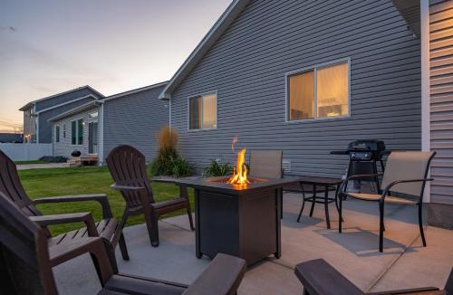 Idaho Falls House | Spacious 3BR Retreat Clean, Quiet, Sleeps 8