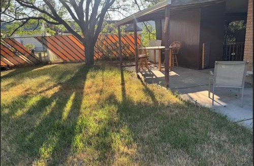 Midvale Apartment | Bright and Peaceful Apt in Midvale