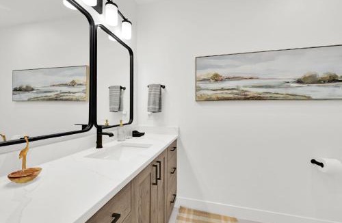 Wolf Creek House | Brand NEW 5 Bedroom House in Eden at the base of Powder Mtn and Wolf Creek Golf Course