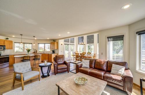 Wapato Point House | Modern Retreat w/Hot Tub - Steps to Lake Chelan!
